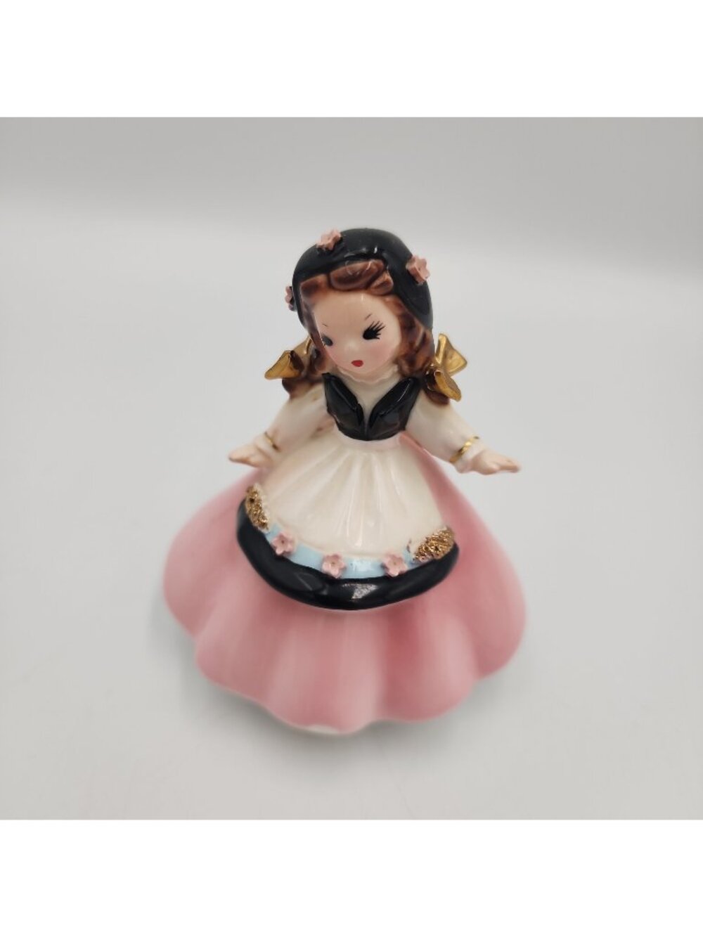 Vintage Josef Originals "NORWAY" International Miss Series Figurine